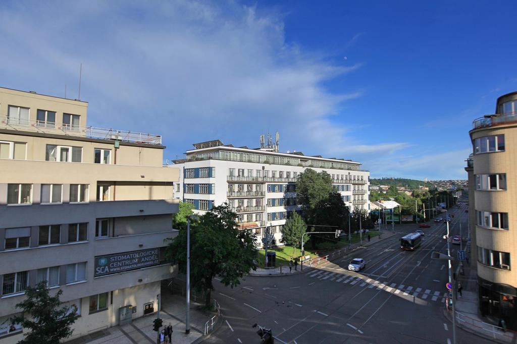 Angel City Aparthotel Prague Exterior photo