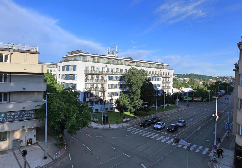 Angel City Aparthotel Prague Exterior photo